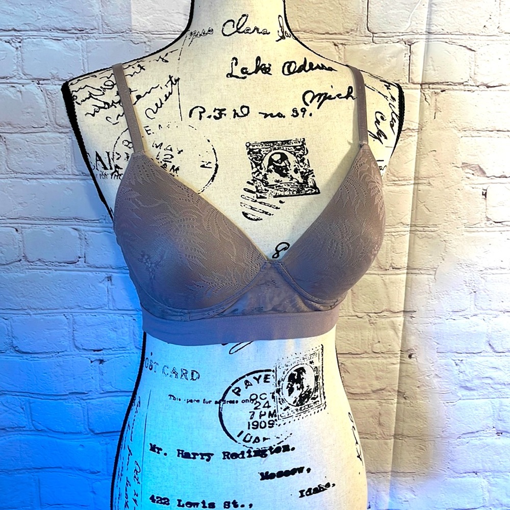 Vince Camuto Bra